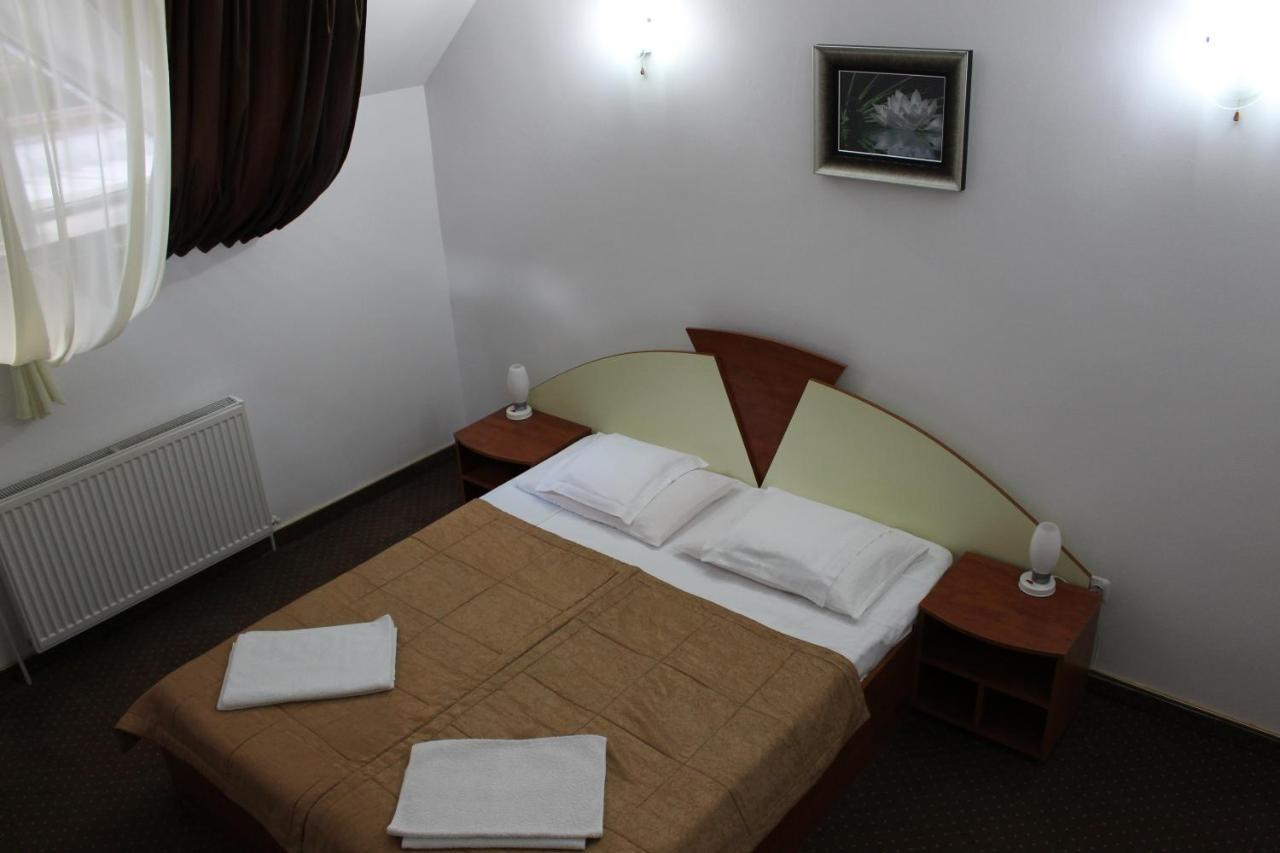 Pensiunea Colina Poiana Brasov Exterior foto