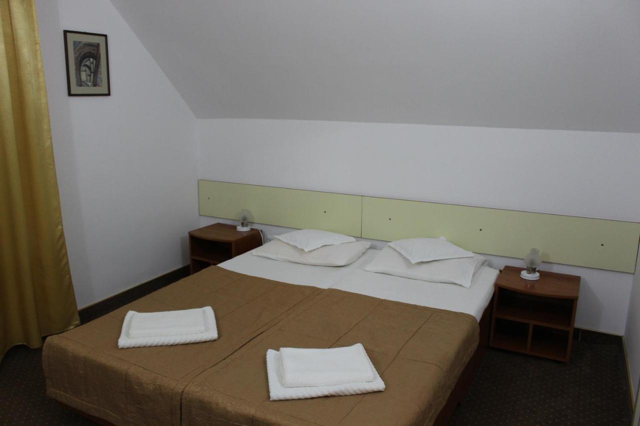 Pensiunea Colina Poiana Brasov Exterior foto